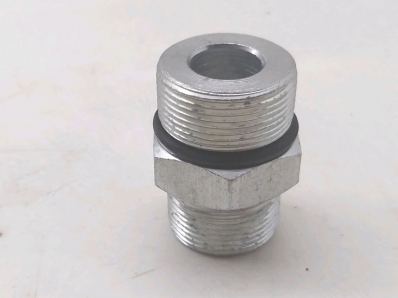 Штуцер 30х27х1.5 на фланец НШ-32