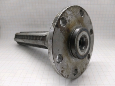 Вал правый Т-40