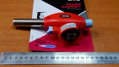 Arzator pe gaz cu aprindere piezo combinata