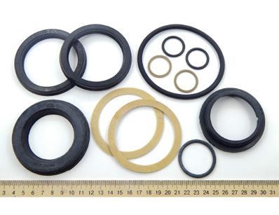 Kit de reparații pentru cilindru de ridicare a brațului EO-2621-V