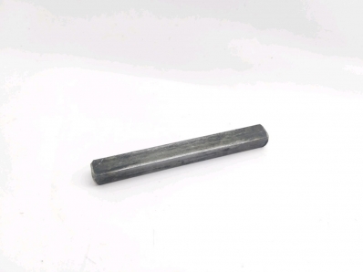 Шпонка 8х7х70