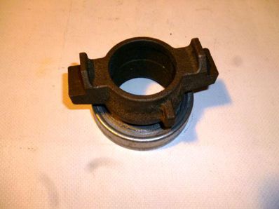 Ansamblul lagărului de eliberare a ambreiajului ZIL