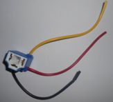 Conector ceramic pentru lampă H4