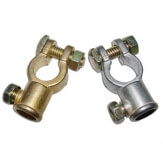 Terminale pentru acumulator +/- Terminale pentru acumulator +/-