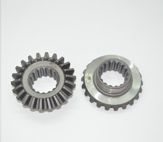 Roata dințată a unei semi-axe a diferenţialului MTZ 3048